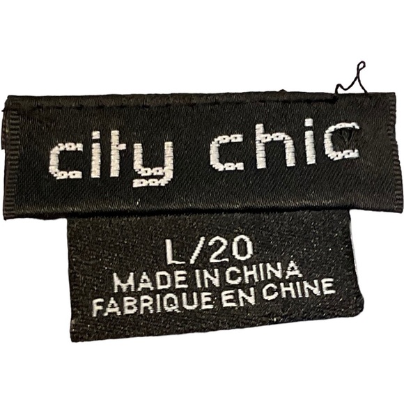 CITY CHIC TRENDY TWIST BLOUSE SIZE L/20 - Picture 3 of 4